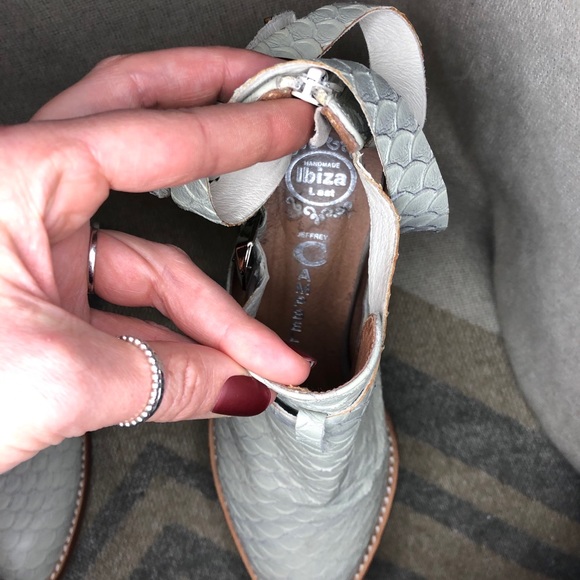 Jeffrey Campbell Everly Booties ✨ - Picture 7 of 8